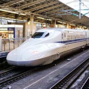 Die 10 schnellsten Züge der Welt